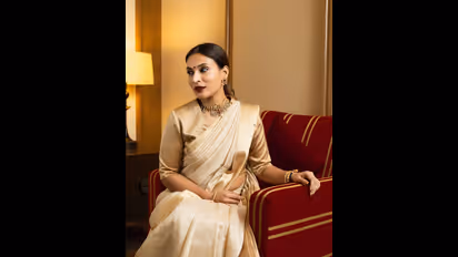 ஐஸ்வர்யா ரஜினிகாந்த் போட்ட புது பிளான்..! 25 வருடங்களுக்கு ரீ என்ட்ரி கொடுப்பதை உறுதி செய்த ஜீவிதா..!