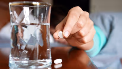 ಸ್ನೇಹಿತರು ಚಾಲೆಂಜ್ ಮಾಡಿದ್ರು ಅಂತ ಬೇಕಾಬಿಟ್ಟಿ ನಿದ್ದೆ ಮಾತ್ರೆ ತಿಂದ ಬಾಲಕ ಸಾವು