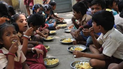 கொட்டிக்கிடக்கும் அங்கன்வாடி பணியிடங்கள்.! உடனே விண்ணப்பிக்கலாம்.? தேதி குறித்த தமிழக அரசு