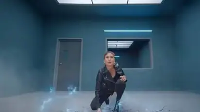 പുതിയ പ്രൊജക്റ്റിന്റെ സൂചനകളുമായി സ്റ്റൈലൻ വീഡിയോയുമായി കരീന കപൂര്‍