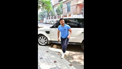 ಸೈಫ್‌ ಅಲಿ ಖಾನ್‌ಗೆ ಕರ್ನಾಟಕ-ತಮಿಳು ನಾಡು ಗಾಳಿ ಬೀಸಿತ್ತೆ?; ಮೀಸೆ ನೋಡಿ ನೆಟ್ಟಿಗರು ಶಾಕ್