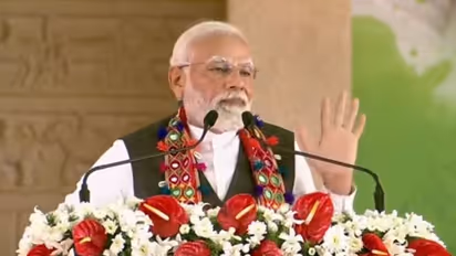 ಲಂಬಾಣಿ, ಬಂಜಾರ ನಮ್ಮ ಸಂಸ್ಕೃತಿಯ ಹೆಮ್ಮೆ, ಕಲಬುರಗಿಯಲ್ಲಿ ಮೋದಿ ಭಾಷಣ!