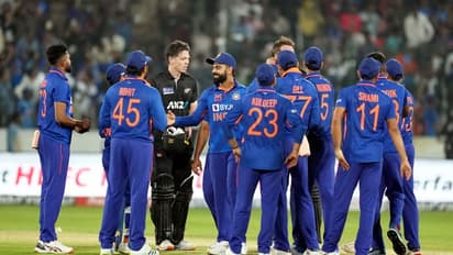 ന്യൂസിലന്ഡിനെതിരെ ഹൈദരാബാദില് ജയിച്ചിട്ടും ഇന്ത്യക്ക് തിരിച്ചടി