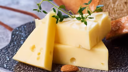 ചീസ് ആരോഗ്യത്തിന് നല്ലതോ ദോഷമോ ?