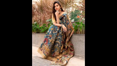 నిండైన చీరలో కూడా హాట్ నెస్ ఓవర్ లోడెడ్.. మత్తుగా కన్ను గీటుతూ కవ్విస్తున్న రంగస్థలం బ్యూటీ 