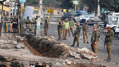  జమ్మూలోని నర్వాల్ ప్రాంతంలో జంట పేలుళ్లు.. ఏడుగురికి గాయాలు.. 