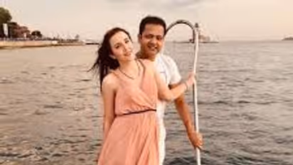  ತಾಯಿಯನ್ನು ಮದುವೆಯಾಗಲು ಹೋಗಿ ಮಗಳನ್ನು ವರಿಸಿದ ರಾಹುಲ್‌ ಮಹಾಜನ್‌