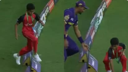 കൗതുകം ലേശം കൂടുതലാ; ബൗണ്ടറിക്കുള്ളില് കടന്ന് പന്ത് പിടിച്ച് ബോള് ബോയി- വീഡിയോ