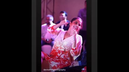 హాట్ స్మైల్, బిగుతైన అందాలతో అనసూయ మైండ్ బ్లోయింగ్ షో.. నిలువెత్తు సోయగానికి నెటిజన్లు ఫిదా 