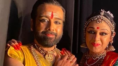  'എന്റെ സഹോദരനും ഞാനും', വിനീതിനൊപ്പമുള്ള ഫോട്ടോയുമായി ശോഭന