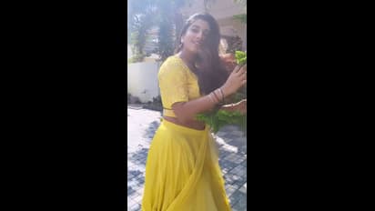 సైడ్ యాంగిల్ లో విష్ణుప్రియ అందాల అరాచకం.. కుర్రాళ్ళకి కునుకు కూడా కష్టమే, హాఫ్ శారీలో వయ్యారాలు వెల్లువ 