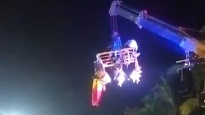 கோயில் திருவிழாவில் பயங்கரம்.. கிரேன் கவிழ்ந்து விபத்து.. 4 பேர் ரத்த வெள்ளத்தில் பலி.. 8 பேர் படுகாயம்..!