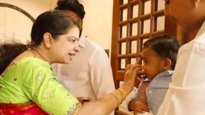 ನಿಖಿಲ್ ಕುಮಾರಸ್ವಾಮಿ 33ನೇ ಹುಟ್ಟುಹಬ್ಬ; ಫ್ಯಾಮಿಲಿ- ಫ್ಯಾನ್ಸ್‌ ಜೊತೆ ಆಚರಣೆ 