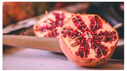 മാതളനാരങ്ങ ജ്യൂസ് കുടിച്ചാൽ ലഭിക്കുന്ന ആരോ​ഗ്യ​ഗുണങ്ങൾ 