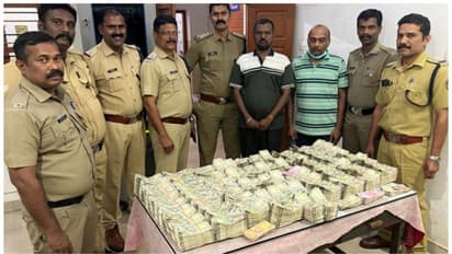 വാളയാറിലെ വാഹന പരിശോധന, രേഖകൾ ഇല്ലാതെ കടത്തിയ 2,28,60,000 രൂപ പിടിച്ചു, രണ്ട് പേർ അറസ്റ്റിൽ