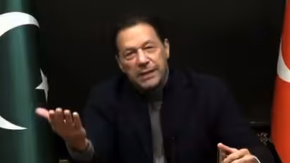 ಉಡುಗೊರೆ ಪ್ರಕರಣದಲ್ಲಿ  ಇಮ್ರಾನ್ ಖಾನ್ ಜೈಲಿಂದ ರಿಲೀಸ್‌, ತಕ್ಷಣವೇ ಮತ್ತೊಂದು ಕೇಸಲ್ಲಿ ಬಂಧನ! 