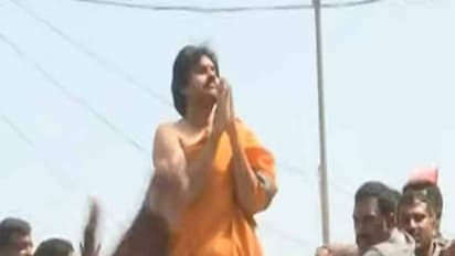 కొండగట్టులో పవన్ కళ్యాణ్: వారాహి వాహనానికి జనసేనాని ప్రత్యేక పూజలు