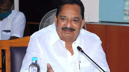 9 கோடி ரூபாய் நட்டத்தில் இருந்த கைதறி துறை 20 கோடி ரூபாய் லாபத்தில் இயங்குகிறது - அமைச்சர் பெருமிதம்