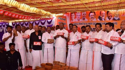 எய்ம்ஸ் எங்கே? செங்கல்லுடன் போராட்டத்தில் குதித்த திமுக கூட்டணி கட்சிகள்