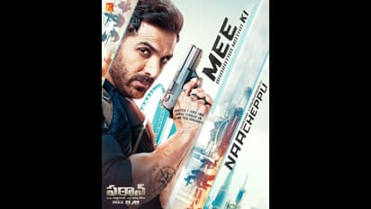 Pathaan Review: 'పఠాన్' ట్విట్టర్ రివ్యూ.. కింగ్ సైజ్ స్పై ఎంటర్టైనర్, ఇంటర్వెల్ ట్విస్ట్ మైండ్ బ్లోయింగ్