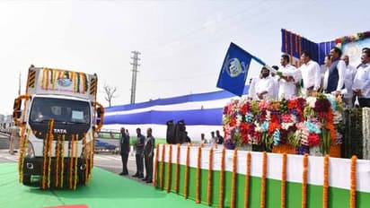 పశువులకు రెండో విడత మొబైల్ అంబులెన్స్లు: ప్రారంభించిన సీఎం జగన్