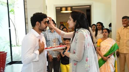 పాదయాత్ర కోసం బయలుదేరిన లోకేష్.. తిలకం దిద్దిన బ్రాహ్మణి.. తల్లిదండ్రుల ఆశీస్సులు.. 