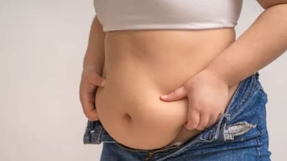 கொழுக் மொழுக் தொப்பை எப்படி உருவாகிறது! அதை குறைக்க இதை செய்தால் போதும்!