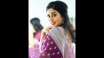 చీరకట్టు అందాలతో కట్టిపడేస్తున్న పూర్ణ.. ఇన్నాళ్లకు ఆ సీక్రెట్ చెప్పిన ‘ఢీ’భామ!