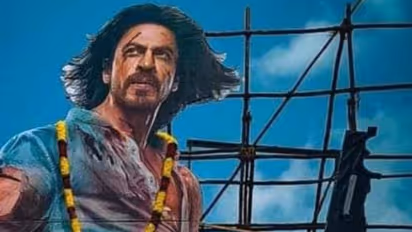 തുടക്കം ഗംഭീരം, 'പഠാന്' ആദ്യ ദിവസം കേരളത്തില്‍ നിന്ന് നേടാനായത്