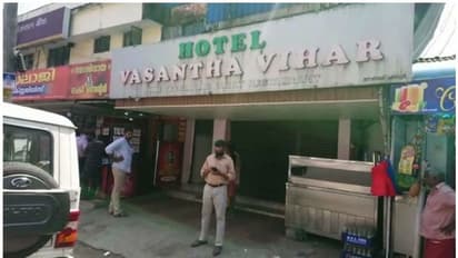 മസാലദോശയിൽ തേരട്ടയെന്ന് പരാതി; എറണാകുളത്ത് ഹോട്ടൽ അടപ്പിച്ചു