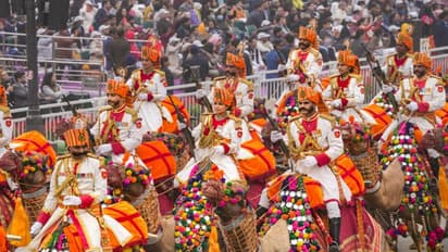 ఘనంగా రిపబ్లిక్ డే వేడుకలు.. స్వదేశీ గన్స్ సెల్యూట్, అగ్నివీర్స్, అల్ ఉమెన్ బృందం.. ఇవన్నీ తొలిసారే..!