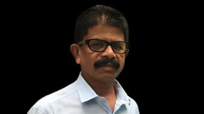 സ്കൂട്ടറിനെ ഓവര്ടേക് ചെയ്യാന് ശ്രമം; ബസിടിച്ച് സ്കൂട്ടർ യാത്രികന് ദാരുണാന്ത്യം