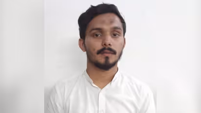 അടുപ്പം കാണിച്ച് വിദ്യാർത്ഥിനിയോട് ലൈംഗിക അതിക്രമം; മലപ്പുറത്ത് മദ്രസ അധ്യാപകൻ അറസ്റ്റിൽ