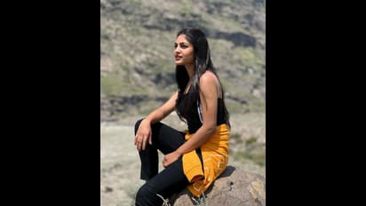 லவ் டுடே கொடுத்த பொன்னான வாய்ப்பு: Lets Get Married படத்தில் நடிக்கும் இவானாவின் அழகிய புகைப்படங்கள்!