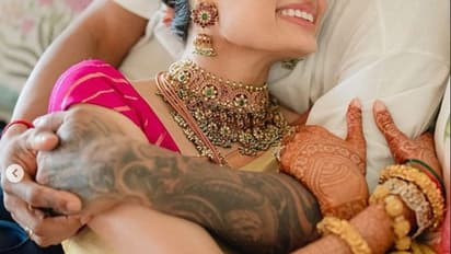 Athiya Shetty-KL Rahul; ರಾಹುಲ್ ತೋಳಲ್ಲಿ ಆತಿಯಾ; ಮದುವೆ ಪೂರ್ವ ಶಾಸ್ತ್ರದ ಫೋಟೋ ವೈರಲ್ 