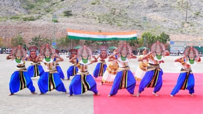 മസ്‌കറ്റിലെ ഇന്ത്യൻ സ്കൂളുകളിൽ വര്‍ണാഭമായ റിപ്പബ്ലിക് ദിനാഘോഷം