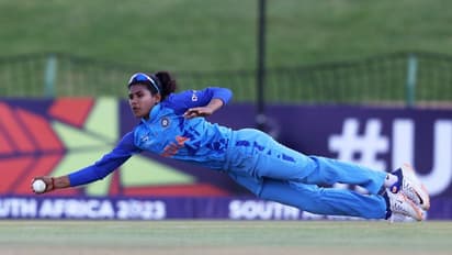 മിന്നലായി അര്ച്ചന! അണ്ടര് 19 ലോകകപ്പ് ഫൈനലിലെ അത്ഭുത ക്യാച്ചില് വണ്ടറടിച്ച് ക്രിക്കറ്റ് ലോകം- വീഡിയോ