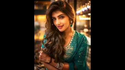 క్యూట్ లుక్స్ తో కవ్విస్తున్న ‘ధమాకా’బ్యూటీ.. మత్తు కళ్లతో మాయజేస్తున్న యంగ్ బ్యూటీ!