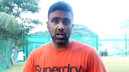 അവന് സെലക്ടര്മാരുടെ വാതില് മുട്ടുകയല്ല, കത്തിക്കുകയാണ്; യുവതാരത്തെക്കുറിച്ച് അശ്വിന്