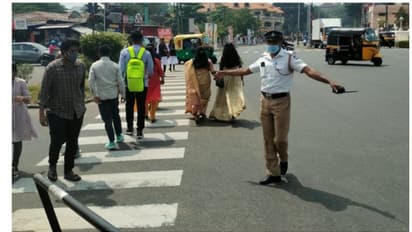  കാൽനടയാത്രക്കാർക്കായി ഓപ്പറേഷൻ വൈറ്റ് കാർപെറ്റ്; തിരുവനന്തപുരം സിറ്റി പൊലീസിൻ്റെ പുതിയ പദ്ധതി