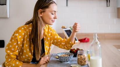 పాలను తాగకపోయినా పర్లేదు.. కానీ వీటిని మాత్రం పక్కాగా తినండి.. లేదంటే బోలు ఎముకల వ్యాధి వస్తుంది