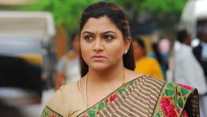 சென்னை ஏர்போர்ட்டில் இந்த வசதி கூட இல்லையா?... காயத்தோடு காத்திருந்தேன் - நடிகை குஷ்பூ வேதனை பதிவு