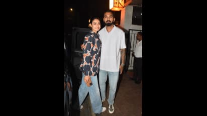 ಮದ್ವೆಯಾದ ಒಂದೇ ವಾರಕ್ಕೆ ತಾಳಿ ಸಿಂಧೂರ ತೆಗೆದ ಆತಿಯಾ ಶೆಟ್ಟಿ; ತರಾಟೆಗೆ ತೆಗೆದುಕೊಂಡ ನೆಟ್ಟಿಗರು 