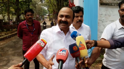 'സമരം ചെയ്യുന്നവരെ ശത്രുക്കളായി കാണുന്ന കമ്മ്യൂണിസ്റ്റ് മുഖ്യമന്ത്രിയാണ് പിണറായി വിജയന്' പ്രതിപക്ഷ നേതാവ്