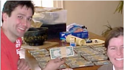 വീട് പുതുക്കി പണിയുന്നതിനിടെ പണിക്കാരന് ലഭിച്ചത് ഒന്നരക്കോടിയോളം രൂപ, പിന്നാലെ തര്ക്കം കേസ്...