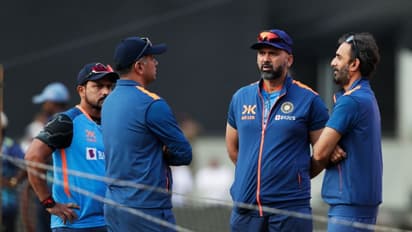 മൂന്നാം ടി20ക്ക് മണിക്കൂറുകള് മാത്രം; രണ്ട് താരങ്ങളുടെ കാര്യത്തില് തീരുമാനമാകാതെ ടീം ഇന്ത്യ
