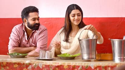 ആസിഫ് അലിയും മംമ്തയും ഒന്നിക്കുന്ന ചിത്രം, റിലീസ് പ്രഖ്യാപിച്ച് 'മഹേഷും മാരുതിയും'  