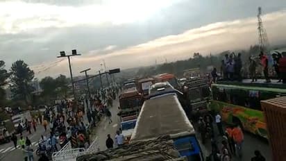 ஓசூரில் எருது விடும் விழாவிற்கு அனுமதி கோரிய போராட்டத்தில் கலவரம்; போலீசார் குவிப்பு