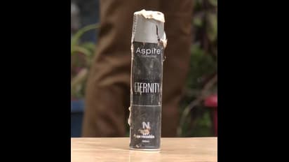 ಜಮ್ಮು ಕಾಶ್ಮೀರದಲ್ಲಿ ಮೊದಲ ಬಾರಿಗೆ ಪರ್ಫ್ಯೂಮ್‌ ಬಾಂಬ್‌ ಪತ್ತೆ: ಉಗ್ರನ ಬಳಿ ಇತ್ತು ಸುಗಂಧ ಬಾಟಲ್‌ ಬಾಂಬ್‌..! 