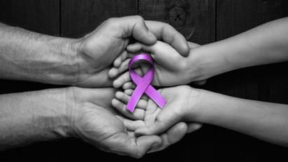 ఆడవాళ్లకు ఈ క్యాన్సర్లే ఎక్కువగా వస్తాయి.. జర పైలం